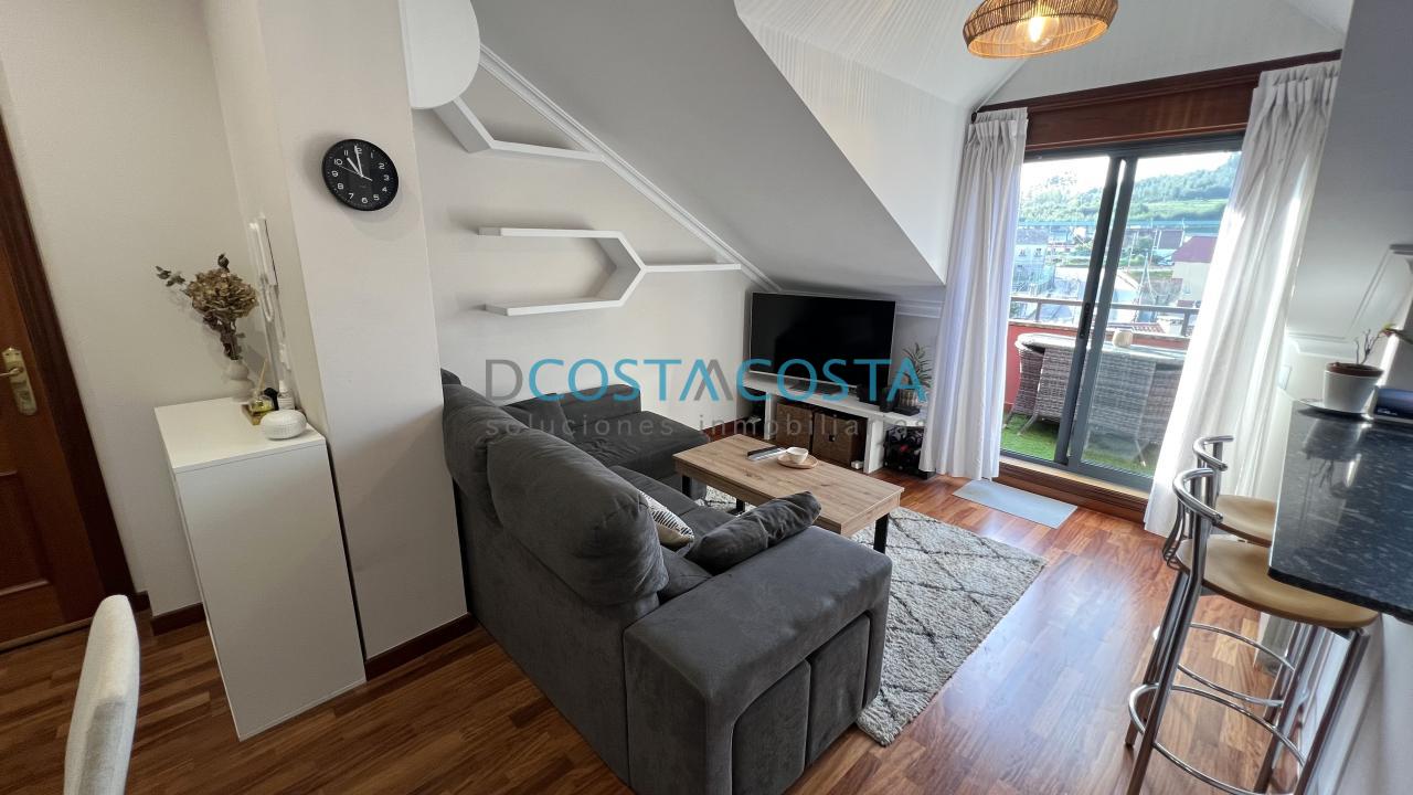 Atico con terraza, ascensor y garaje en venta en el centro de Gondomar